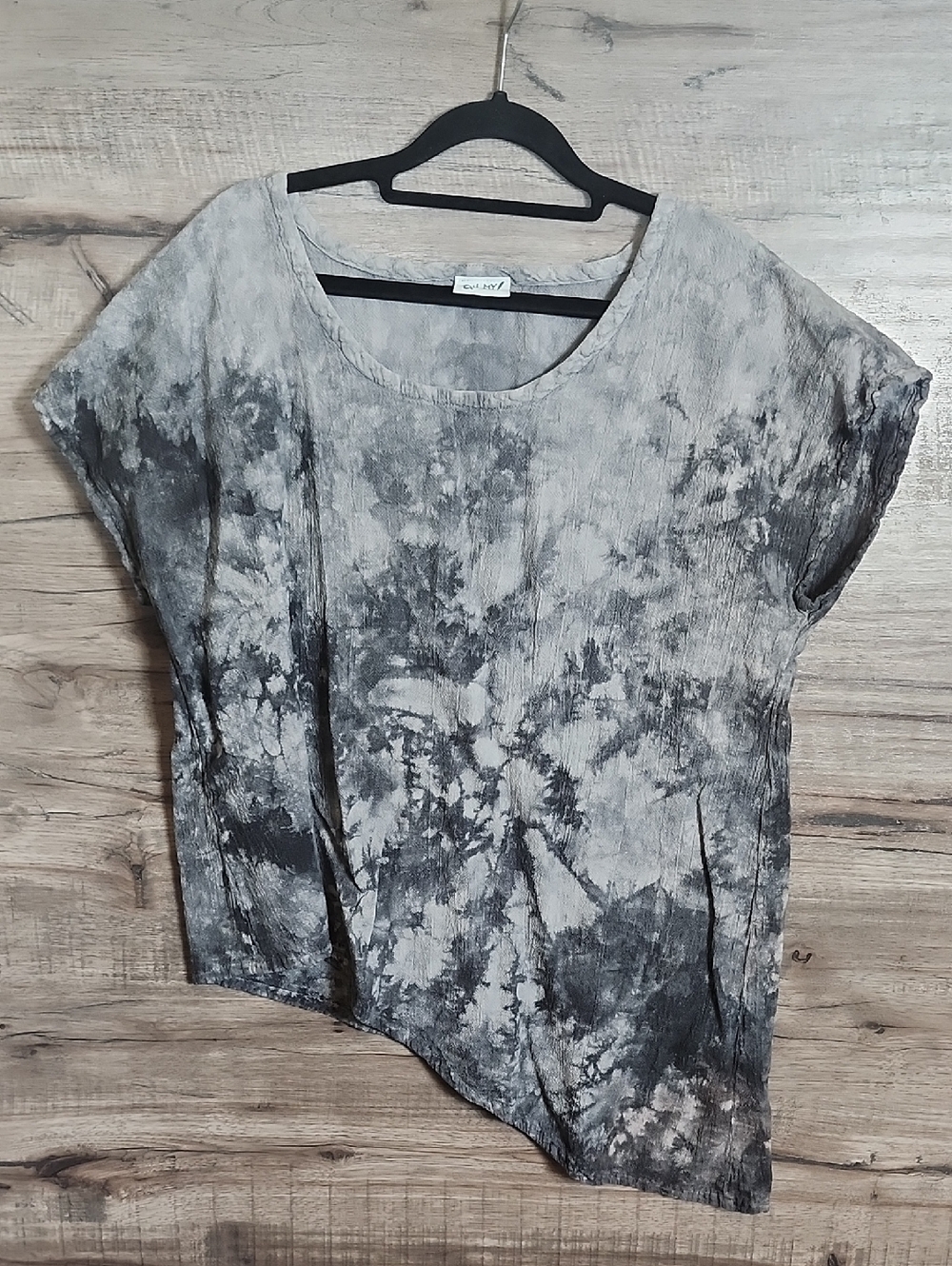 Oh My Gauze Asymetric Top In Gray Tie Dye L/XL